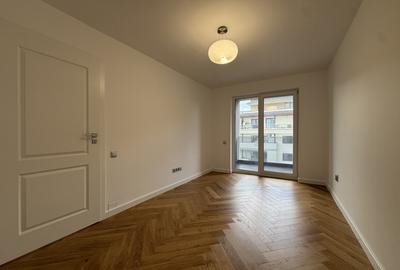 Apartament cu 2 camere, Soporului 1, 55 mp,  etaj 6 din 7, balcon, garaj - 3