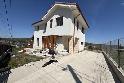 Casă individuală în Chinteni, nouă pe piața - 7