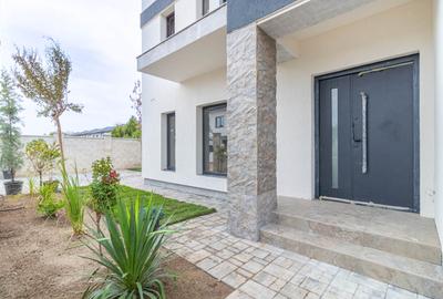 Casă individuală cu 5 camere în Exterior Est