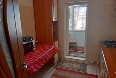 Apartament 3 camere DECOMANDAT, Nicolina Prima Statie, mutare rapida - 6