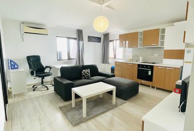 Garsonieră semidecomandată în Vitan Mall