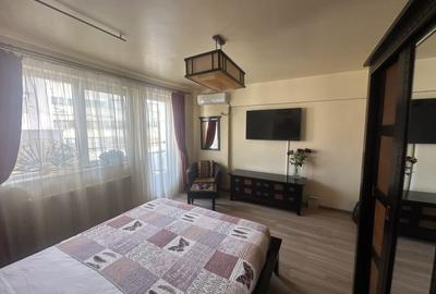 Apartament 2 dormitoare cu hol locuibil, 2 balc, centrala proprie, bloc solid - 4