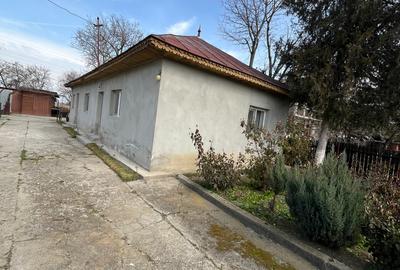 COMISION 0 Casa 3 camere parter + teren 4521 mp renovata Romanesti. - 19