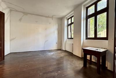 Casă pretabilă pentru spațiu de birouri, cu teren – în zona Bălcescu - 7