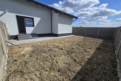 Duplex pe parter 112.000 Euro - 15