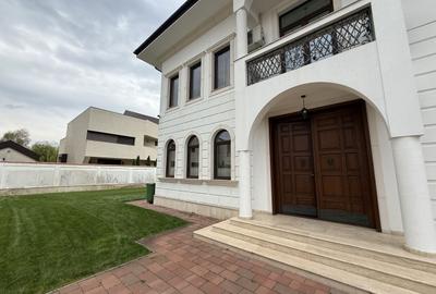 Grădină generoasă, intimitate și confort - 5