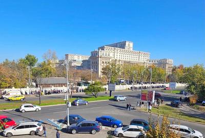 Apartament cu 4 camere în Unirii