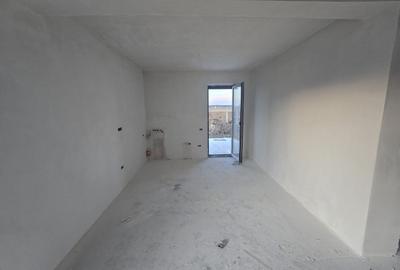 Duplex pe parter în Moșnița Veche Toate utilitățile - 3