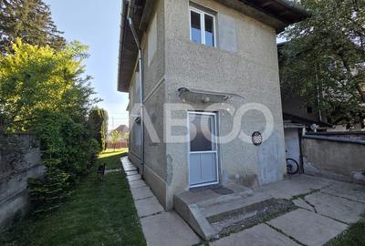 Casa de vanzare zona Negoiu 4 camere 208 mp utili si curte 550 mp - 3