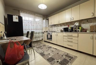 Casa 4 camere de vanzare in Terra, Floresti - 3
