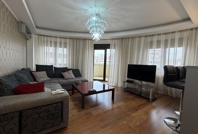 Apartament 3 camere de vânzare mobilat utilat complet, stradal Blv Decebal - 1