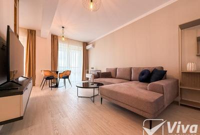 Apartament cu 2 camere semidecomandat, mobilat în Podul de Fier