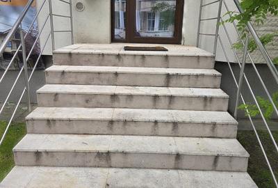 SPATIU COMERCIAL| ZONA TROCADERO| TERMEN LUNG| DISPONIBIL IMEDIAT| - 1