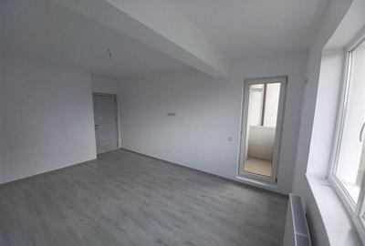 Apartament cu 2 camere decomandat în Berceni