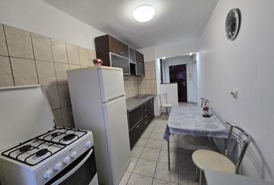 Dristor Mc Donald"S,2 cam,decomandat,et. 7/9, constr.1985,reabilitat. - 4