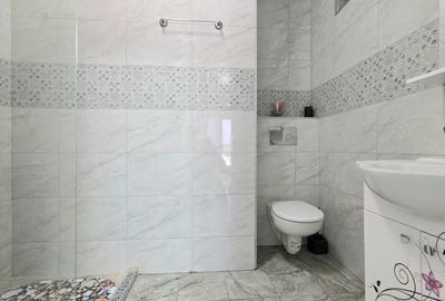 Vilă P+1 Mamaia Nord | Doar 5 min de plajă | 243mp utili | Garaj - 33