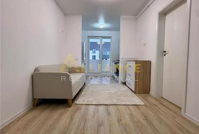 Apartament cu 2 camere semidecomandat, mobilat în Central