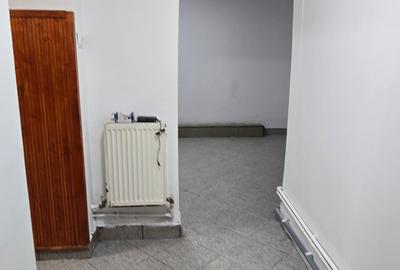 Târgoviște,  micro 6 Bdul Tudor Vladimirescu vsnzare spatiu comercial - 11