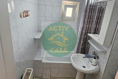 De inchiriat apartament 2 camere, etaj 1,zona Roman Voda - 4