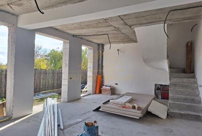 CASA P+1+M-185 MP -5 CAM-4 BAI-METROU BERCENI - 37