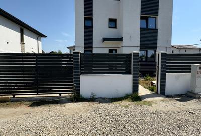 Casă individuală || 3 Dormitoare || Terasă și beci || Teren 370 mp - 1
