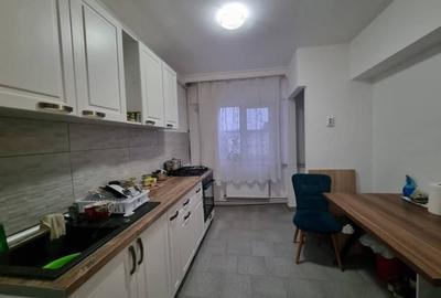 Apartament cu 2 camere decomandat, mobilat în Energiei