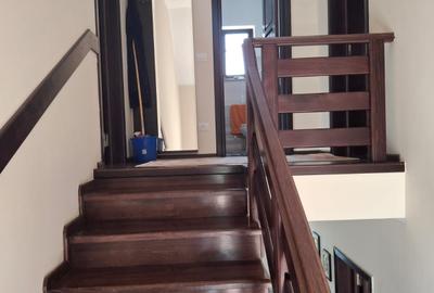 Casa cu etaj la Hudum - 10