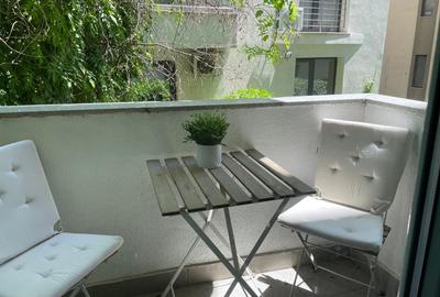 Apartament cu 2 camere decomandat, mobilat în Herăstrău