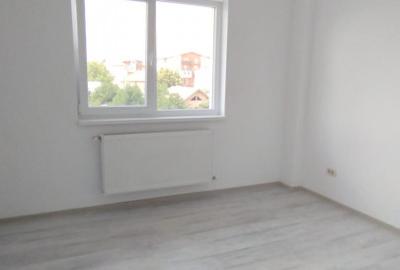 APARTAMENT 2 CAMERE, DECOMANDAT, BLOC NOU, ETAJ INTERMEDIAR - 3