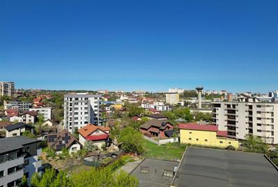 Garsonieră decomandată în Central