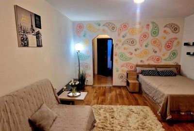 Garsonieră semidecomandată în Titan