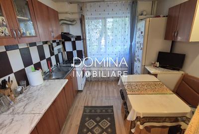 Vânzare apartament 2 camere, situat în Târgu Jiu, Aleea Plopilor - 8