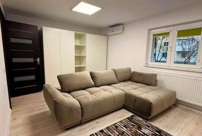 Apartament cu 2 camere decomandat în Aviației