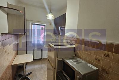 INCHIRIERE APARTAMENT ÎN VILĂ INTERBELICĂ – 5 CAMERE, ZONĂ CENTRALĂ - 17