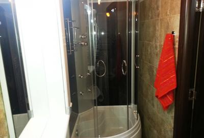 Apartament in casa triplex, parcare in curte.Semicentral pe str.Minerilor nr50B. - 13