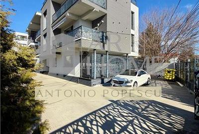 Apartament cu 3 camere decomandat, mobilat în P-ța Mihai Viteazu