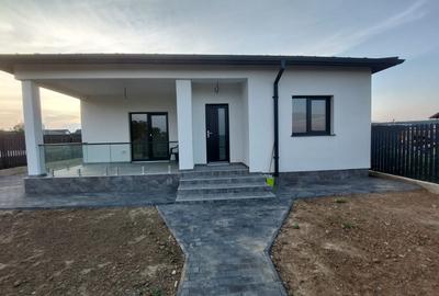 Casa noua in Hemeius - 2