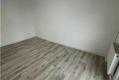 Etaj 1 cu balcon in bloc anvelopat la 500 m de Iulius Mall - 1