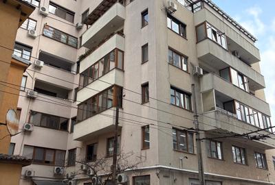 Apartament cu 2 camere semidecomandat, mobilat în Calea Călărașilor