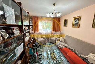 Apartament cu 3 camere decomandat, mobilat în Canta