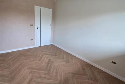 Apartament 4 camere Copou- Str. Aurora - 11