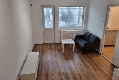 Garsoniera  City Mall Parc Tabacarie - direct proprietar - 3