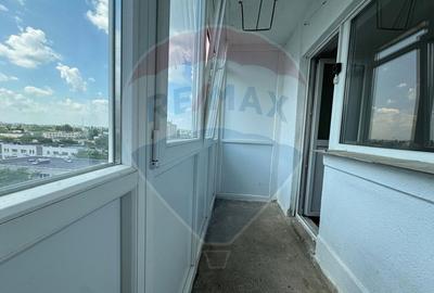 Apartament  3 camere de vanzare langa metrou Valea Ialomitei/Dr.Tabere - 9