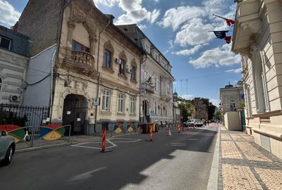 Calea Victoriei - Piata Amzei - MANSARDA IN VILA. Pret final 105.000 Euro !