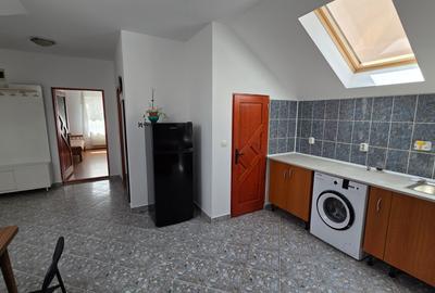 Închiriez apartament la casă în cartierul Între Lacuri - 3
