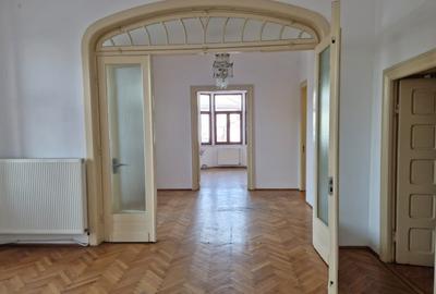 Apartament boem - Hala Taian - curte - 1