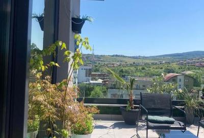 Penthouse de inchiriat in Borhanci, terasa generoasa - 3