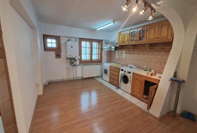 Apartament 2 camere Zona BCR - Cuza Voda - 55 mp - 2