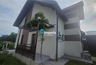 Casă individuală cu 4 camere în Bucium