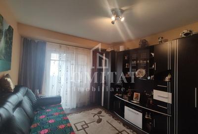Apartament cu 2 camere semidecomandat, mobilat în Florești